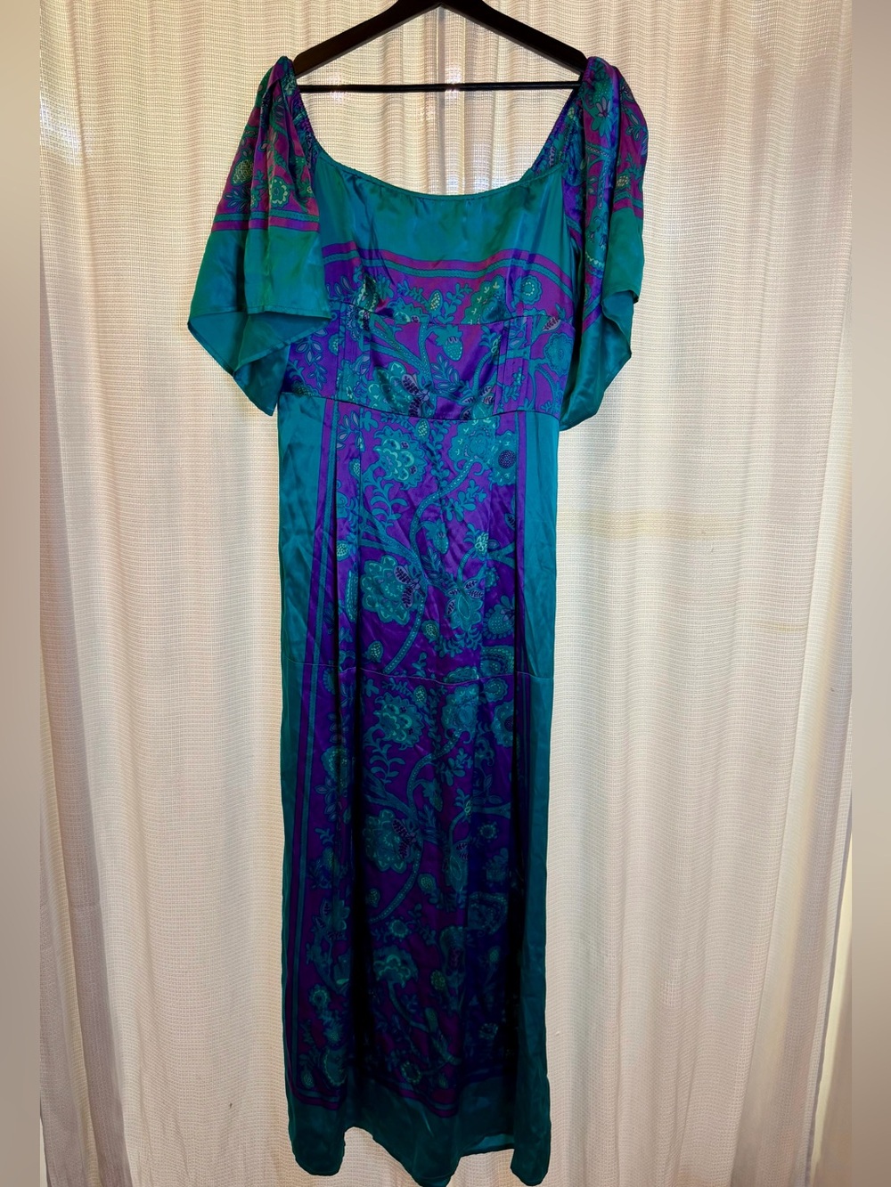 Karen Millen size 10 Teal and Purple Paisley Print Dress